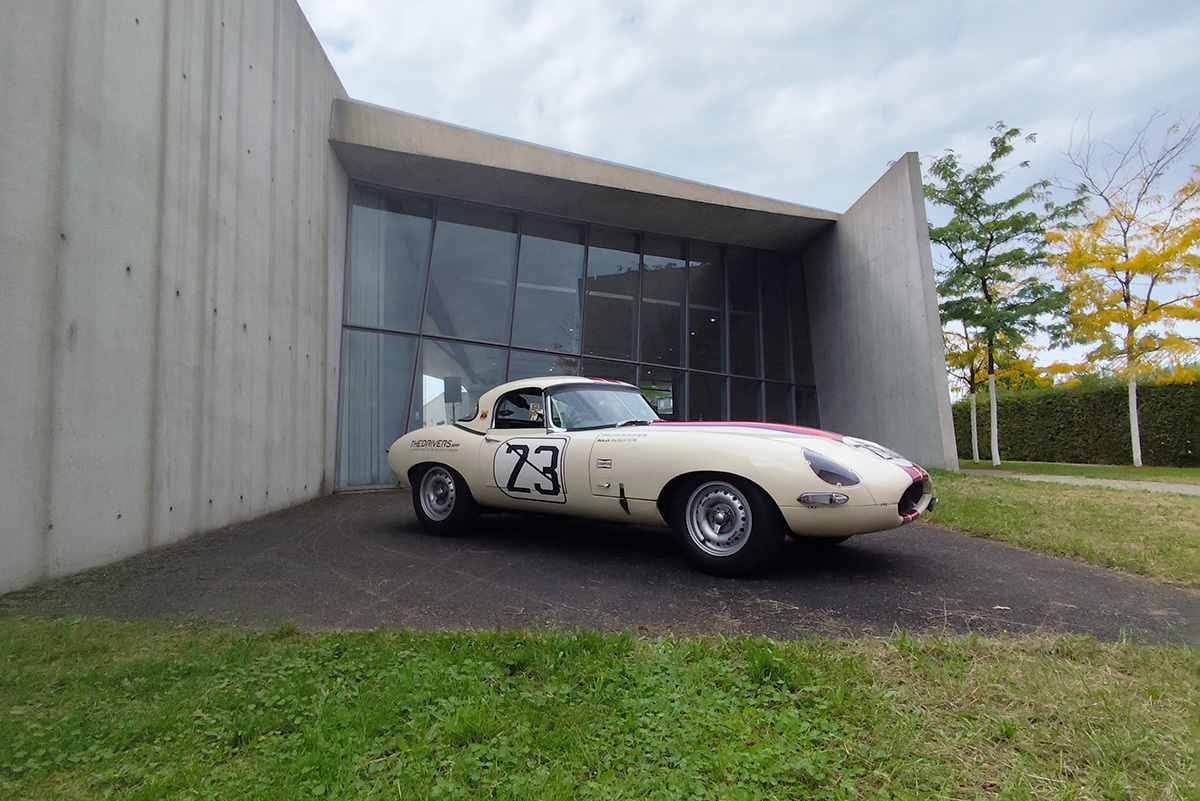 vitra x THEDRIVERS.APP - Architecture, Design & Classic Cars