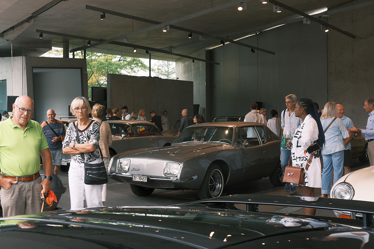vitra x THEDRIVERS.APP - Architecture, Design & Classic Cars